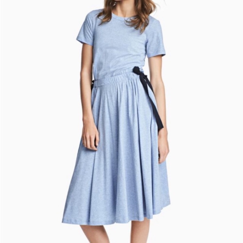 🩵 H&M Jersey Midi Dress with Ties